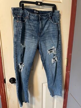 GAP Women's Straight Leg Jeans - Medium Blue Distressed